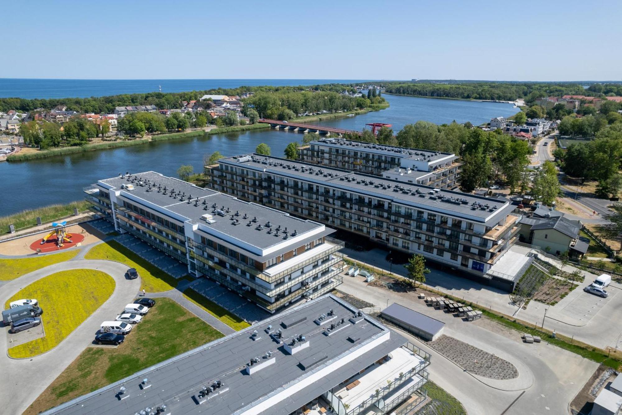 Stela Water Side Apartment - Swimming Pool & Sauna By Renters Prestige Дзивнув Экстерьер фото
