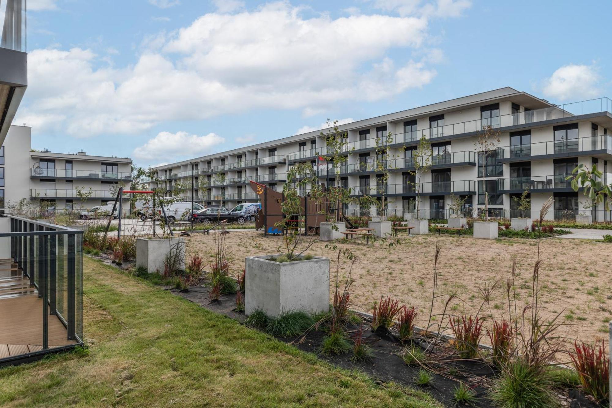 Stela Water Side Apartment - Swimming Pool & Sauna By Renters Prestige Дзивнув Экстерьер фото